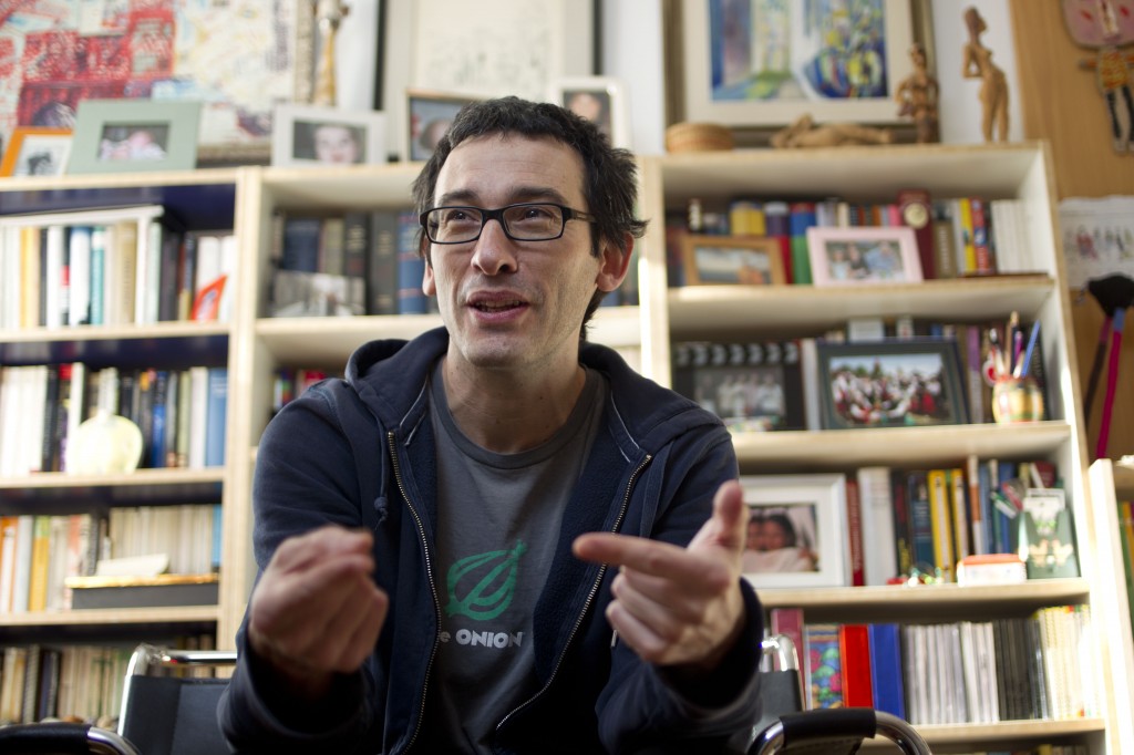 El filósofo César Rendueles en Madrid. Foto / Isabel Permuy.