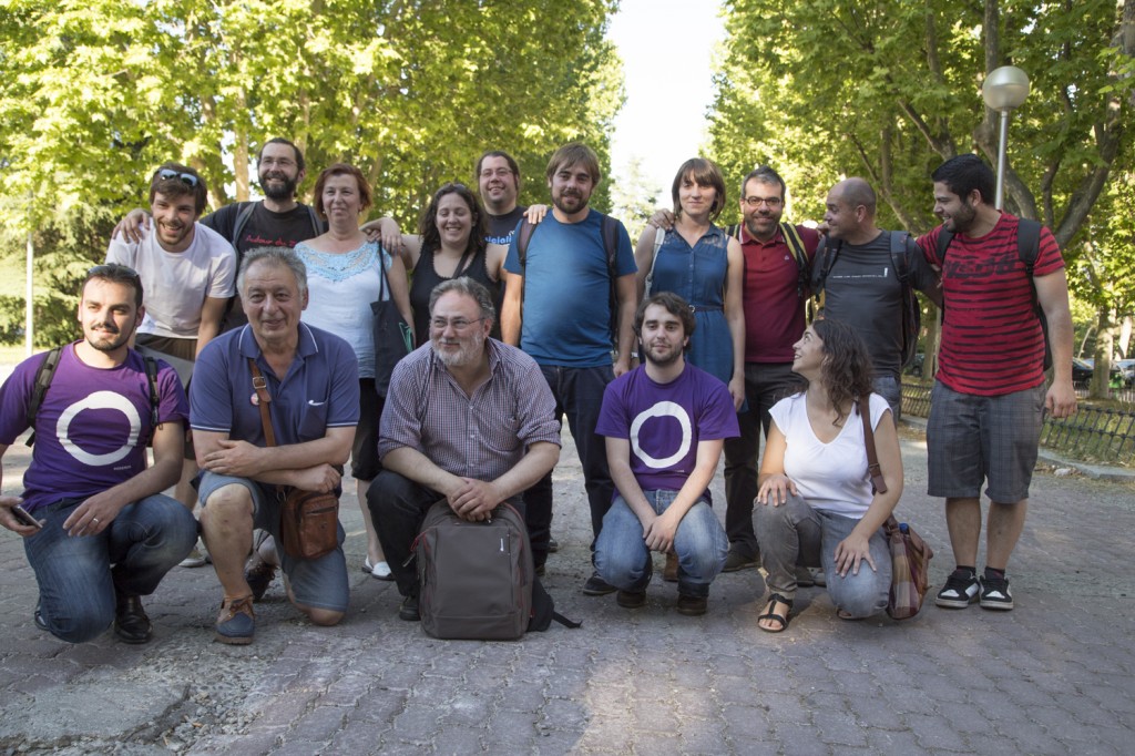 Participantes del círculo asturiano de Podemos posan en Madrid.