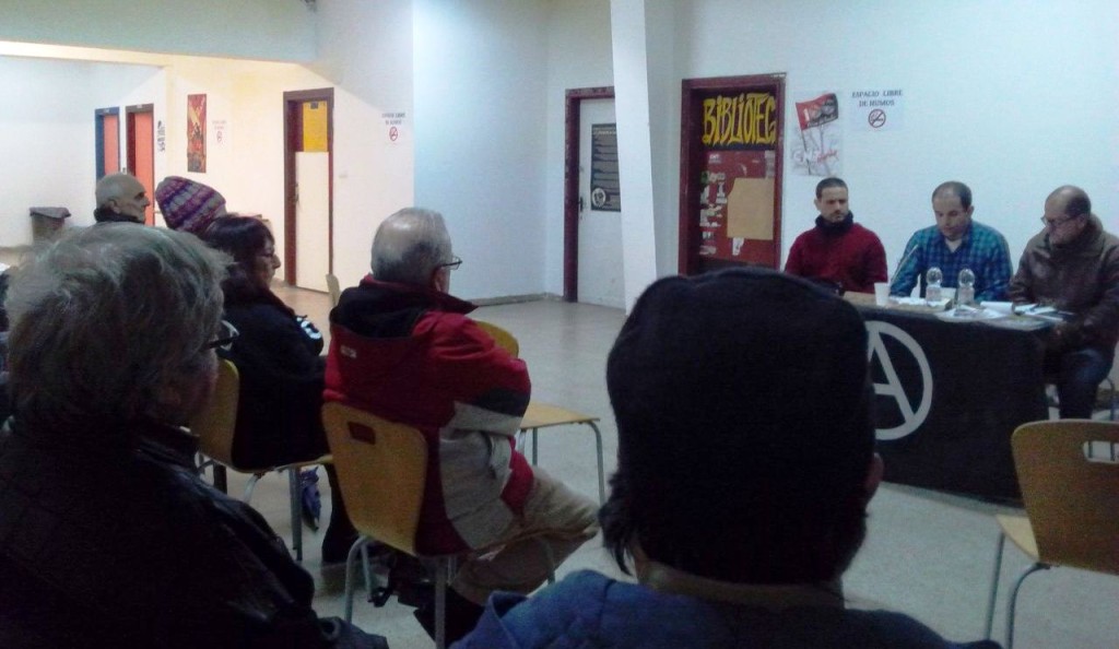 Un momento de la charla de ayer.
