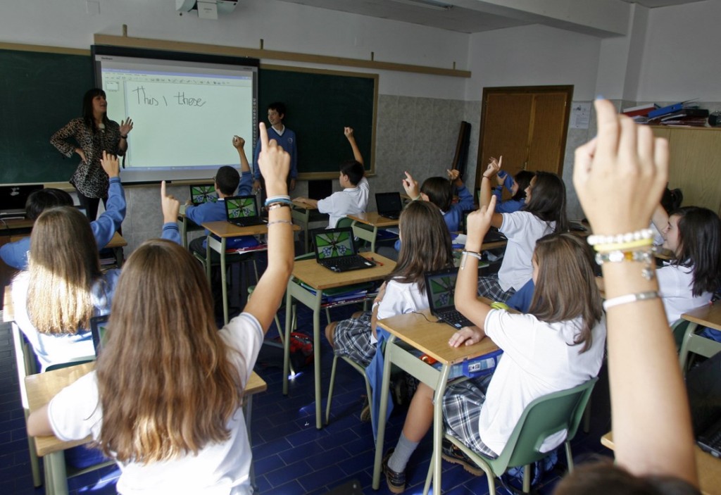 Los éxitos académicos del bilingüismo son muy discutibles. Foto / Mario Rojas.