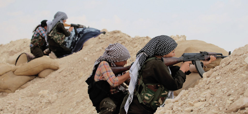 Mujeres de Rojava combatiendo contra el Estado Islámico.